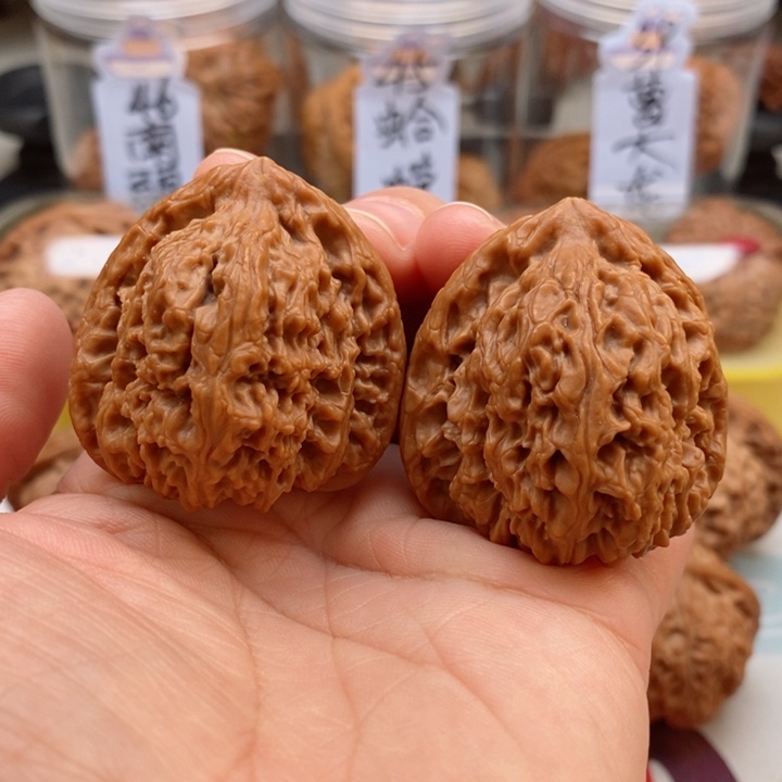 文玩核桃吊坠38南疆