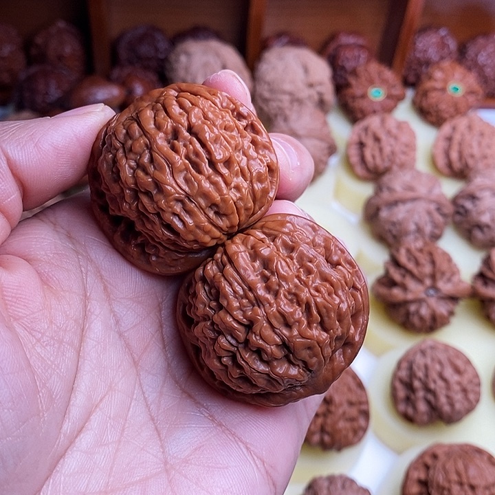 【闪购商品】文玩核桃吊坠苗***儿40➕莲花