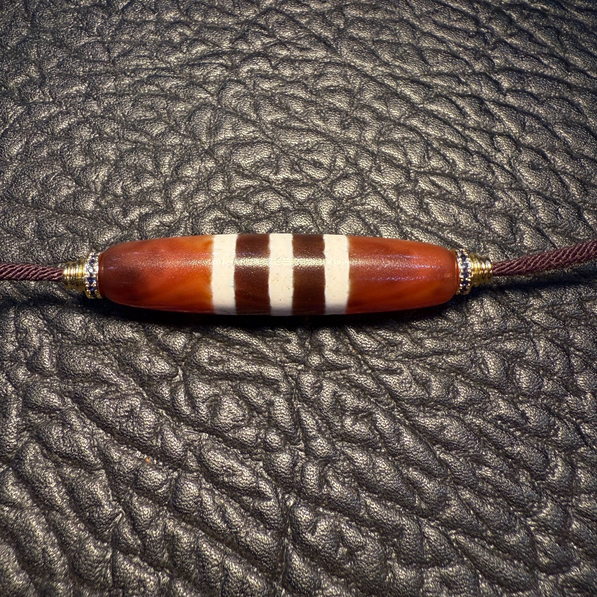   20世纪线珠玛瑙吊坠 / 333-969