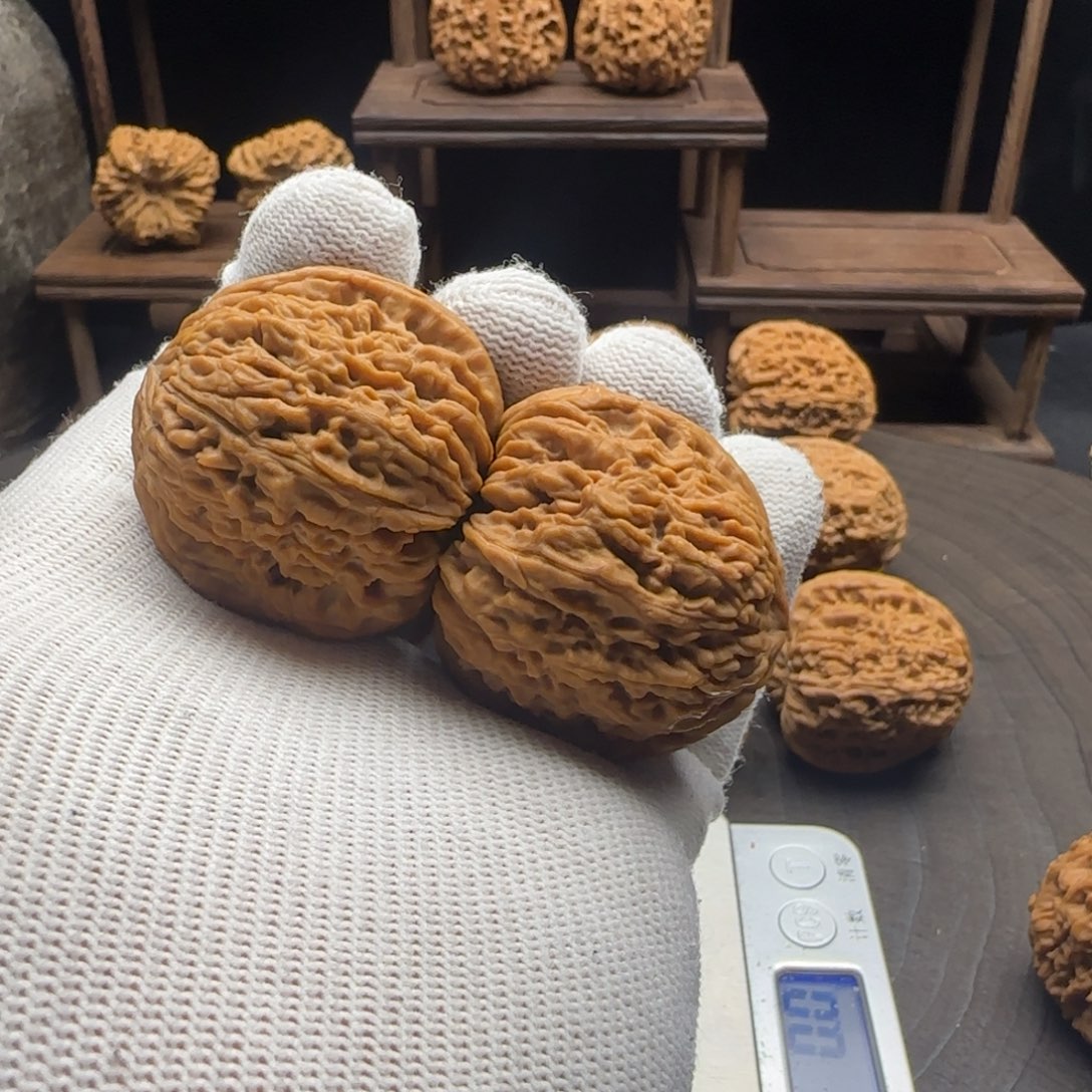 文玩核桃吊坠盐**豆39拉丝窝头