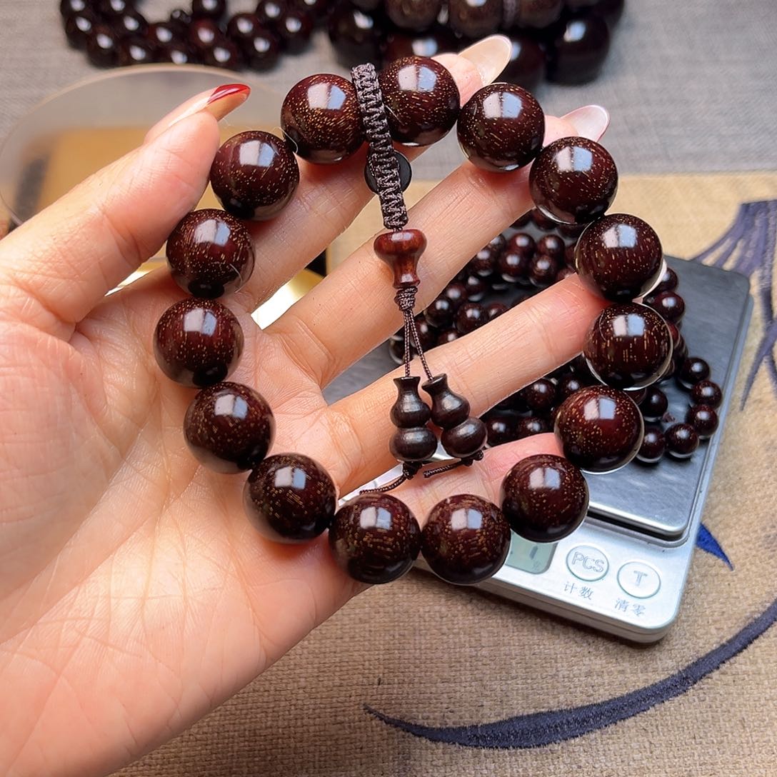 檀香紫檀（小叶紫檀）1.5 15颗满天星