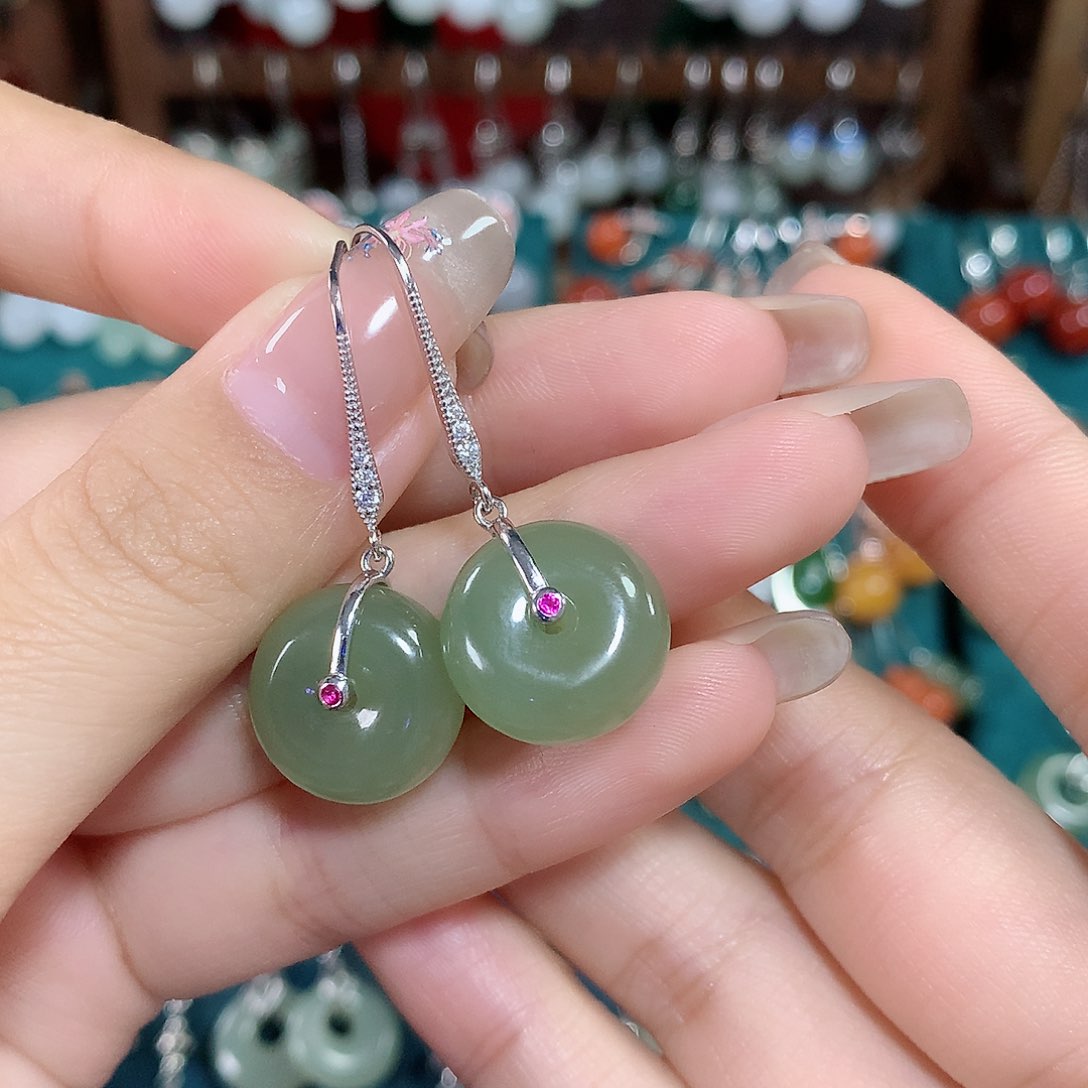 和田玉耳饰银S925镶嵌15*7+左右