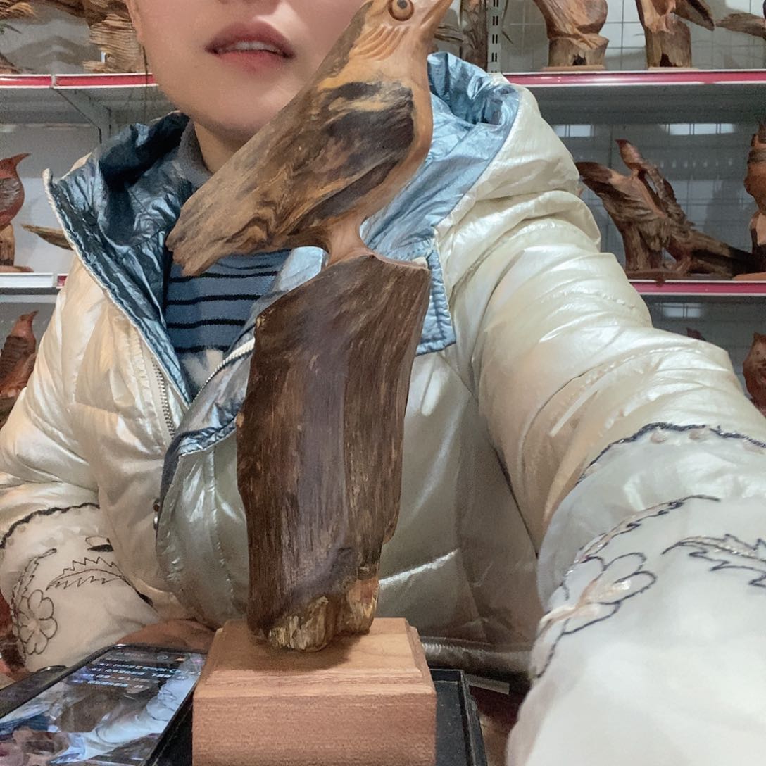 松木伯****楼琥珀木自然摆件摆件