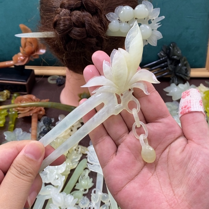 蛇纹石玉发饰未镶嵌