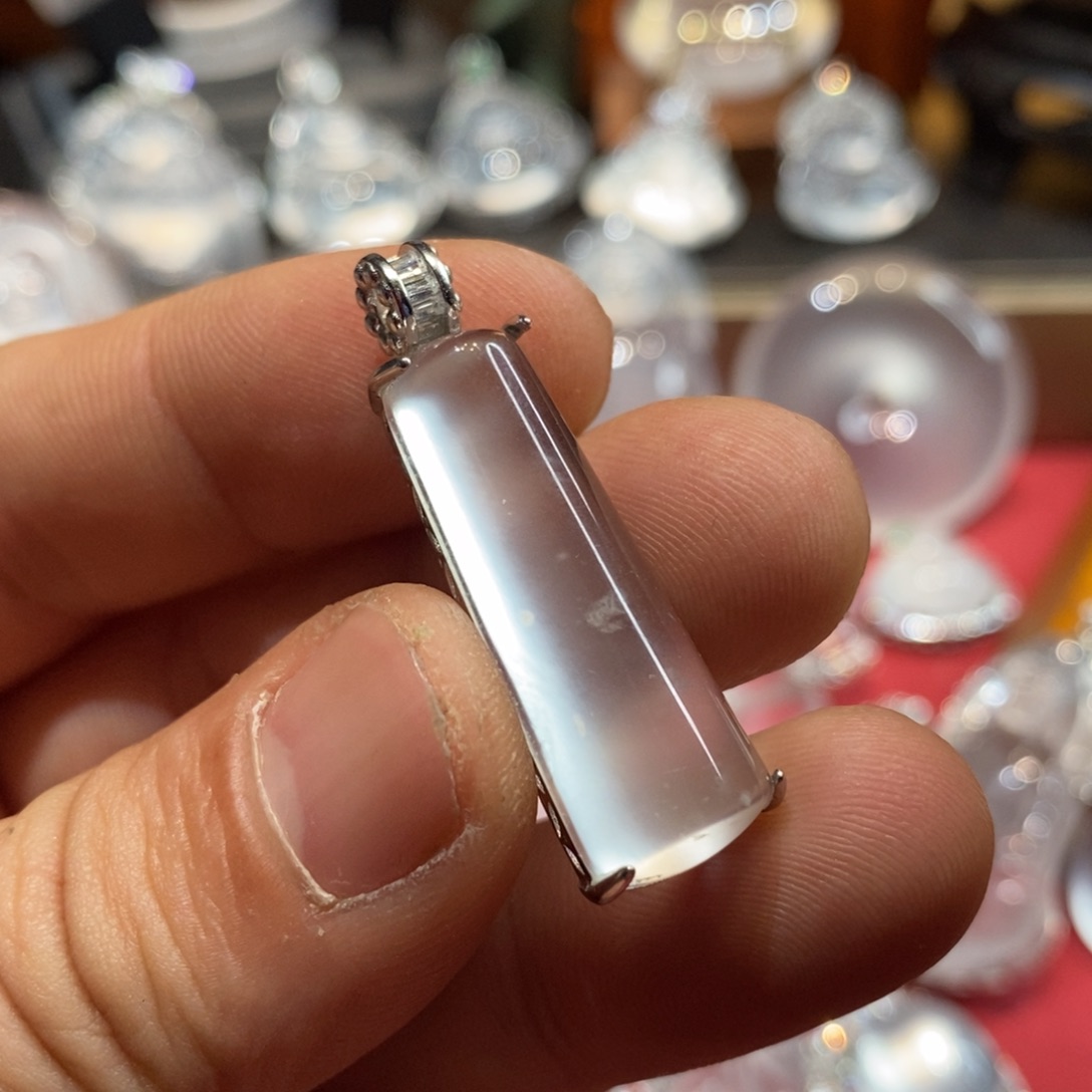 石英质玉颈饰银S925镶嵌