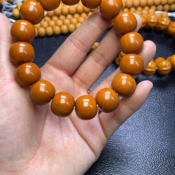 猴头核桃手串猴头