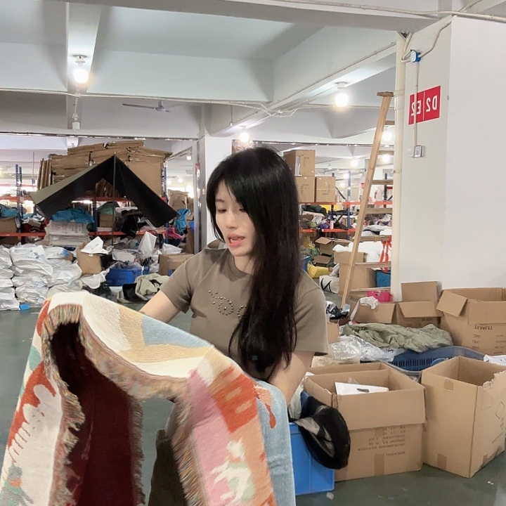 醋酯纤维咖啡长条款盖布休闲毯