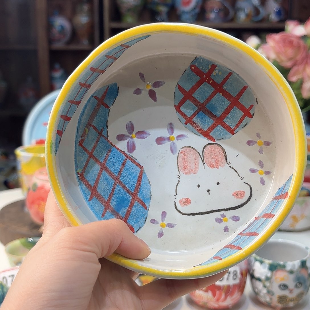 瓷片兔兔好e ku tu tu tu tu