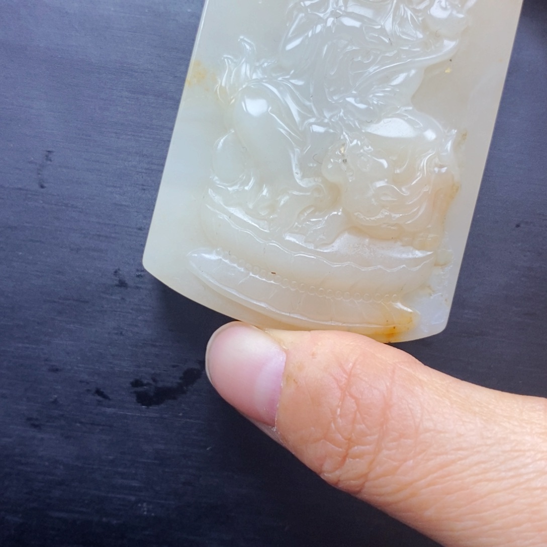 石英质玉（黄龙玉）颈饰未镶嵌