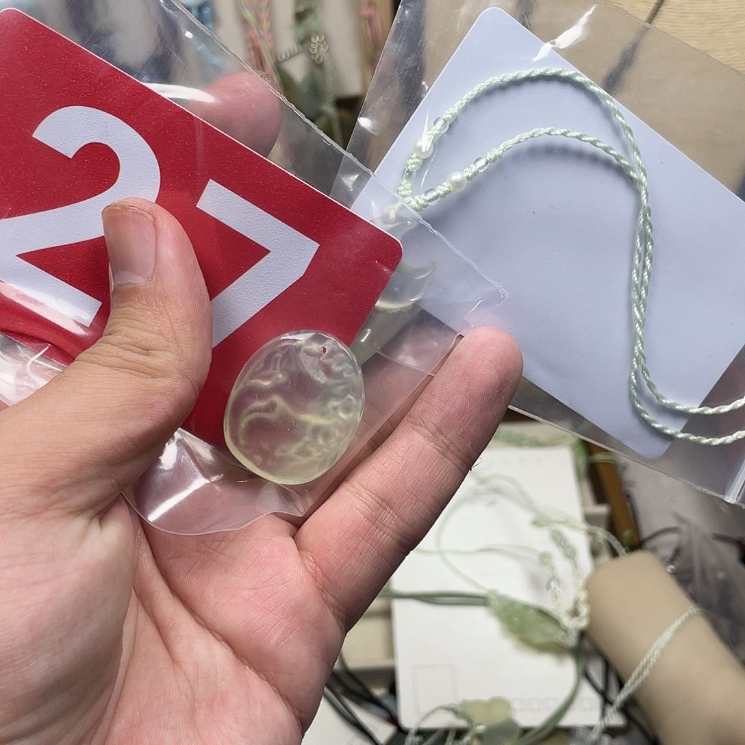L***.蛇纹石玉合金颈饰