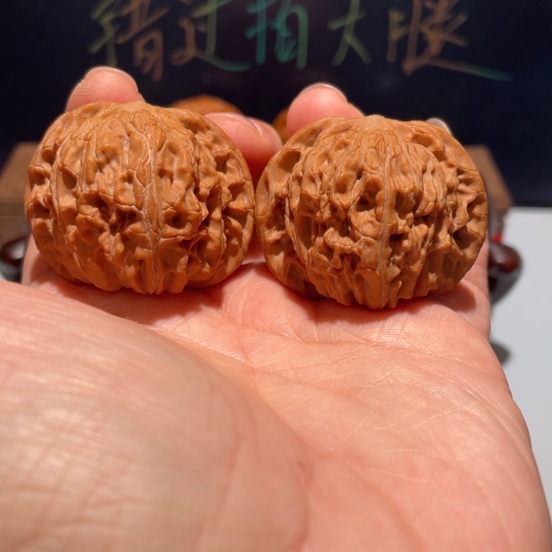 文玩核桃把件贰****J磨盘42全品