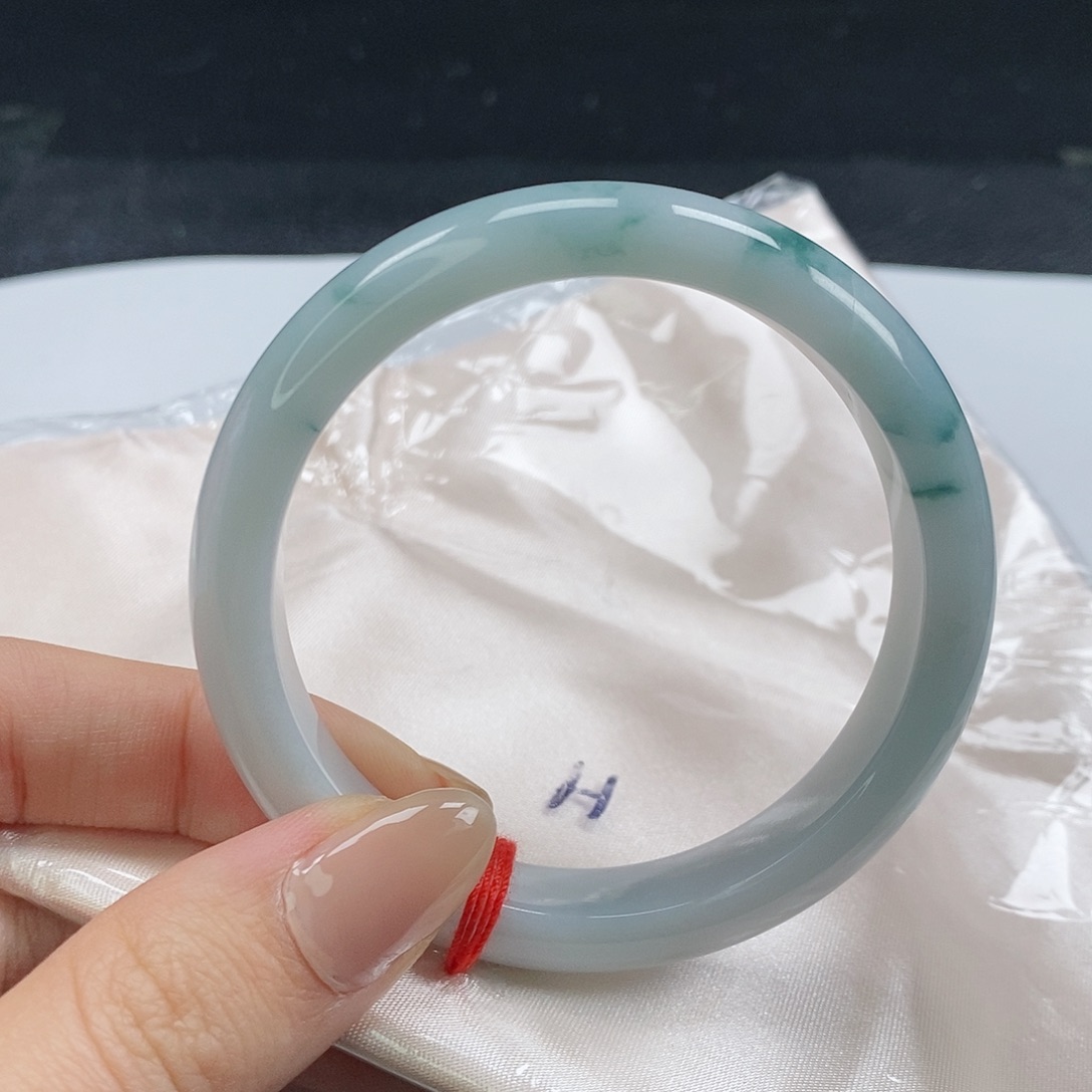 【闪购商品】翡翠手镯未镶嵌243号
