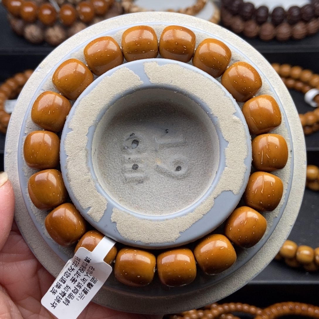 紫金鼠手串12mm近实心精品黄金甲桶珠