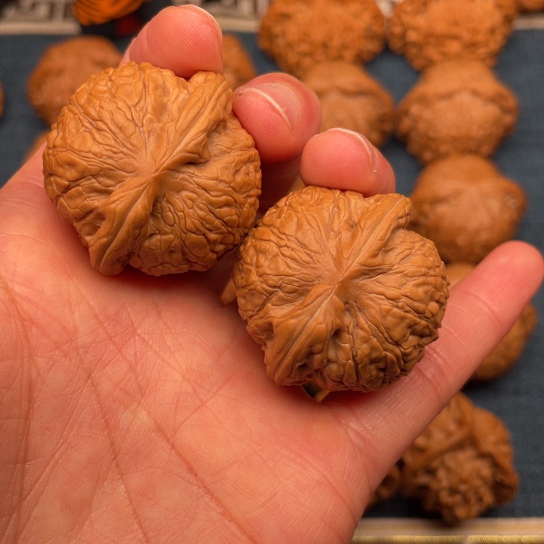 文玩核桃把件36全品正品毕业乾隆磨手捻