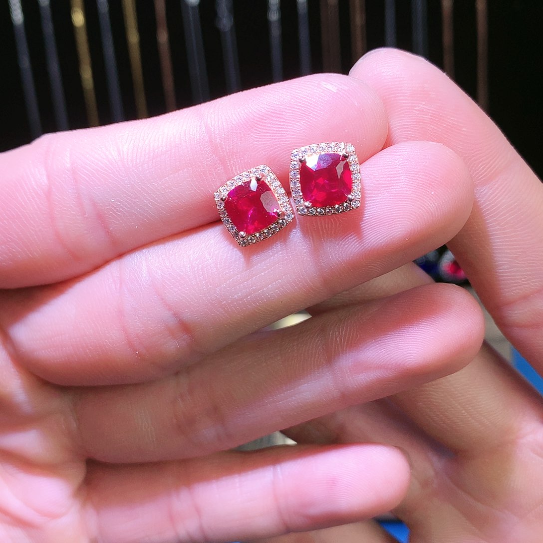 红宝石耳饰银S925镶嵌