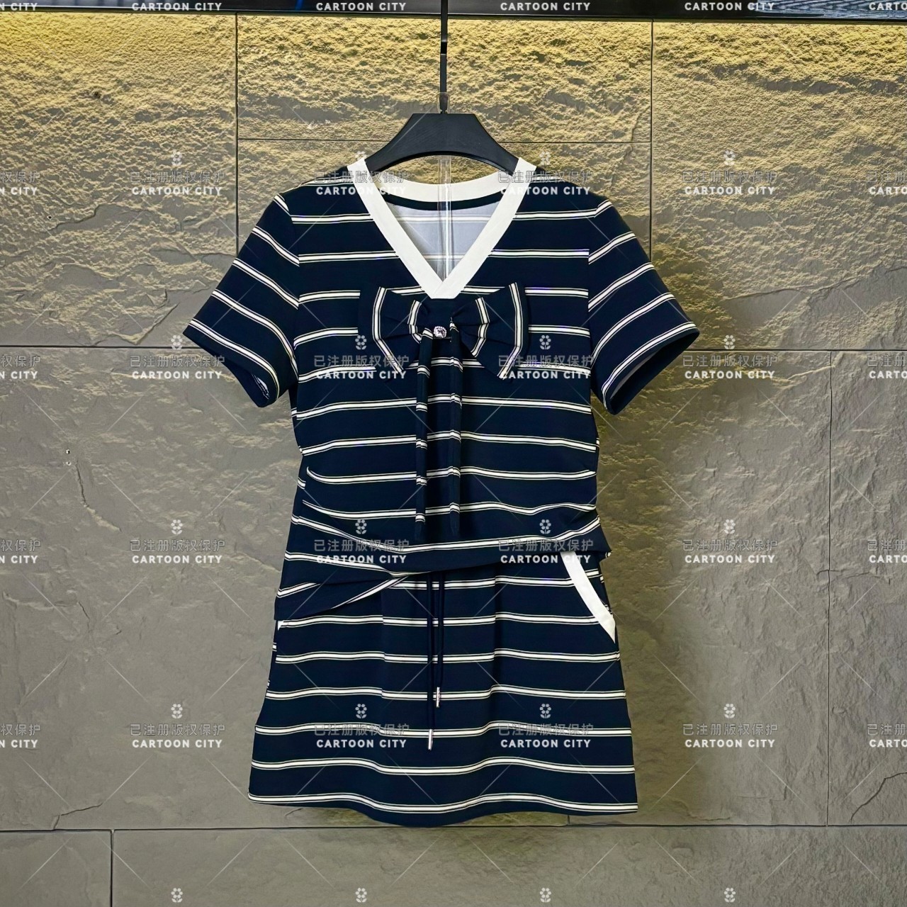 WMA-A436设计师款丨<条纹系列>宽松夏季T恤短裙翻领套装