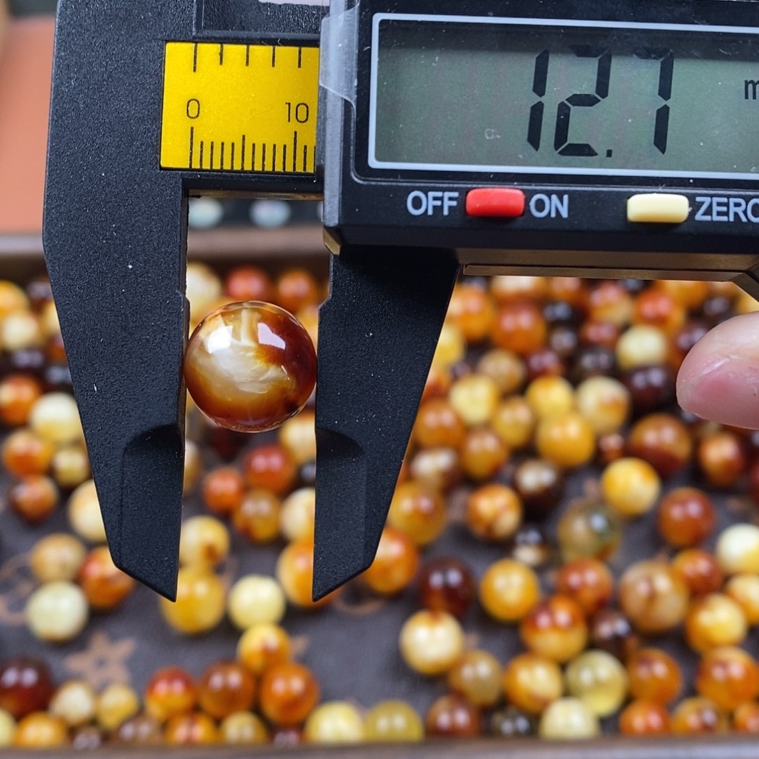 蜜蜡未镶嵌裸石蜜蜡846