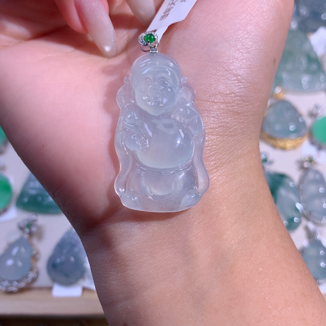 翡翠吊坠(不含链)18K金镶嵌