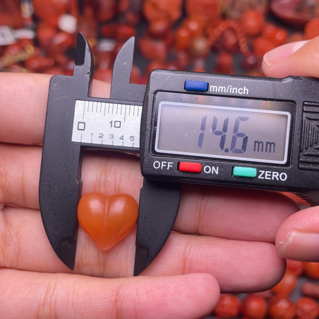 南红玛瑙未镶嵌配饰