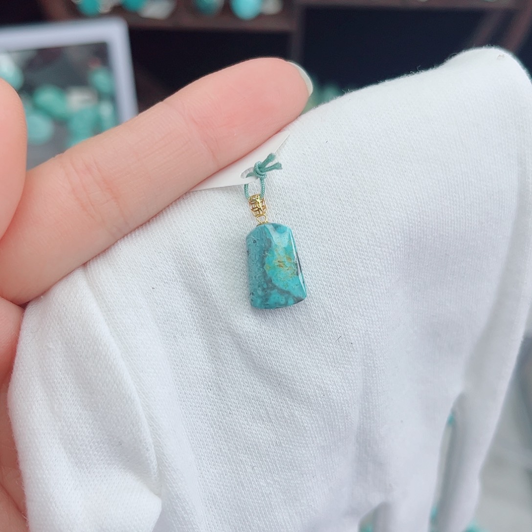 绿松石18K金镶嵌绿松石