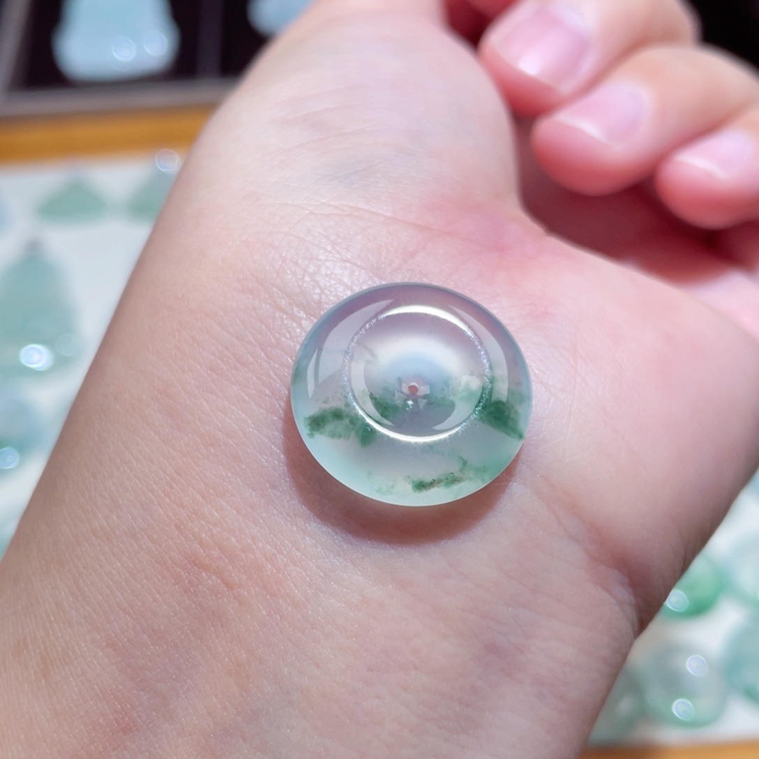 颈饰未镶嵌翡翠扣子