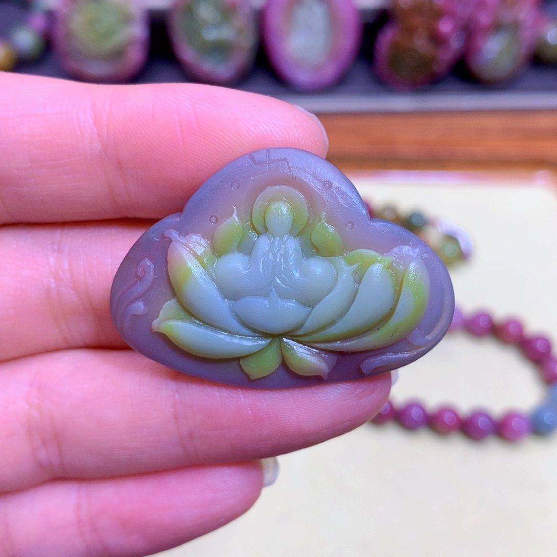 玛瑙未镶嵌挂件盐源定制