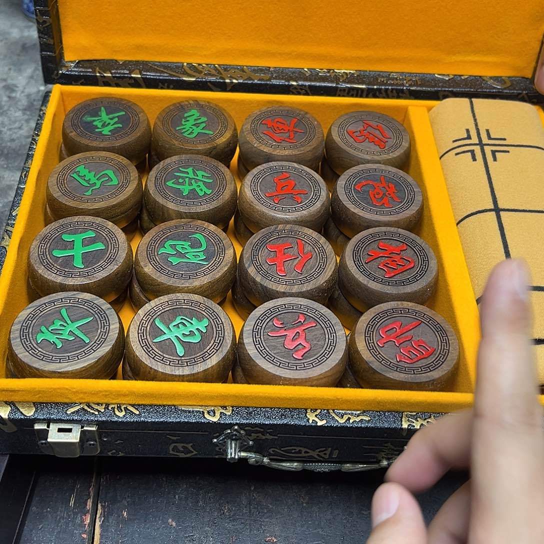 大叶紫檀（黑酸枝木类）