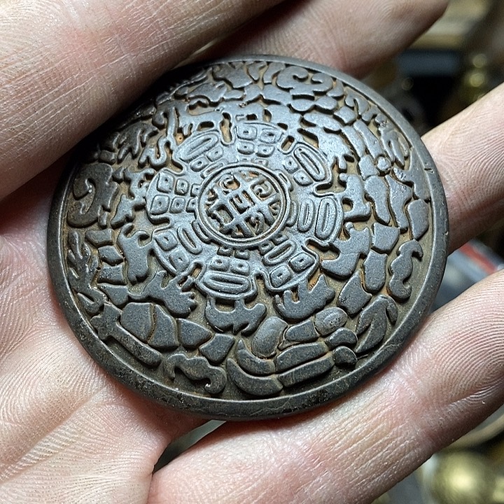 沐***行小杨推荐铜物件一个