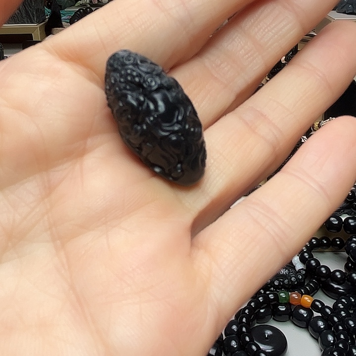 √***√和田玉（墨玉）未镶嵌手链财富双全