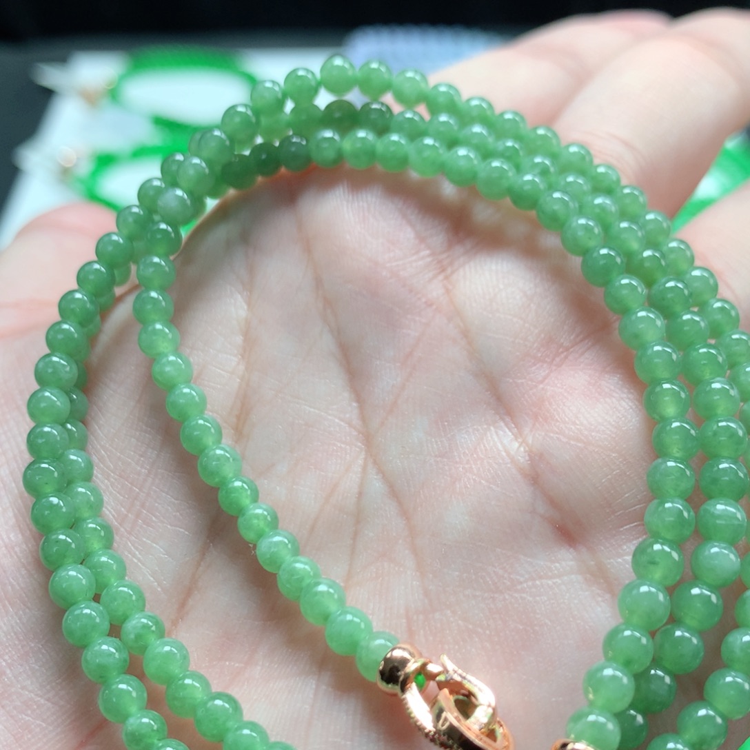 翡翠未镶嵌手链翡翠