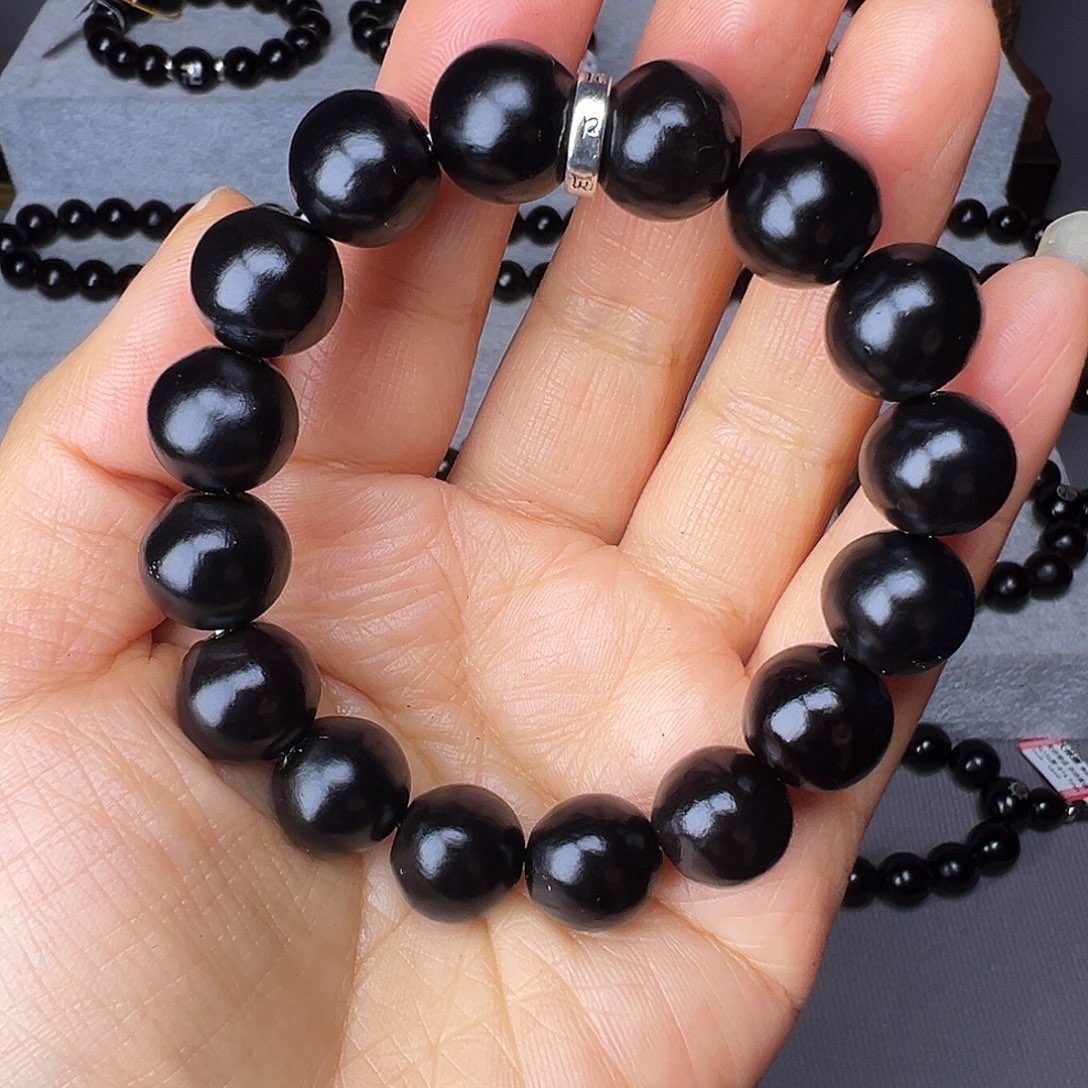 极致精品卡13毫米17颗籽黑色手串