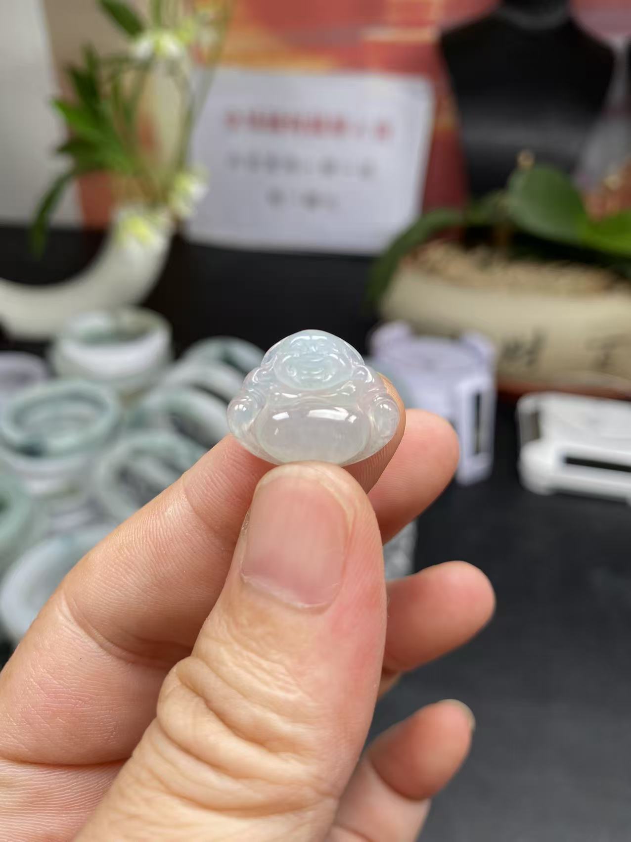 缅甸翡翠A货精雕高冰大佛公（多样性发货一）