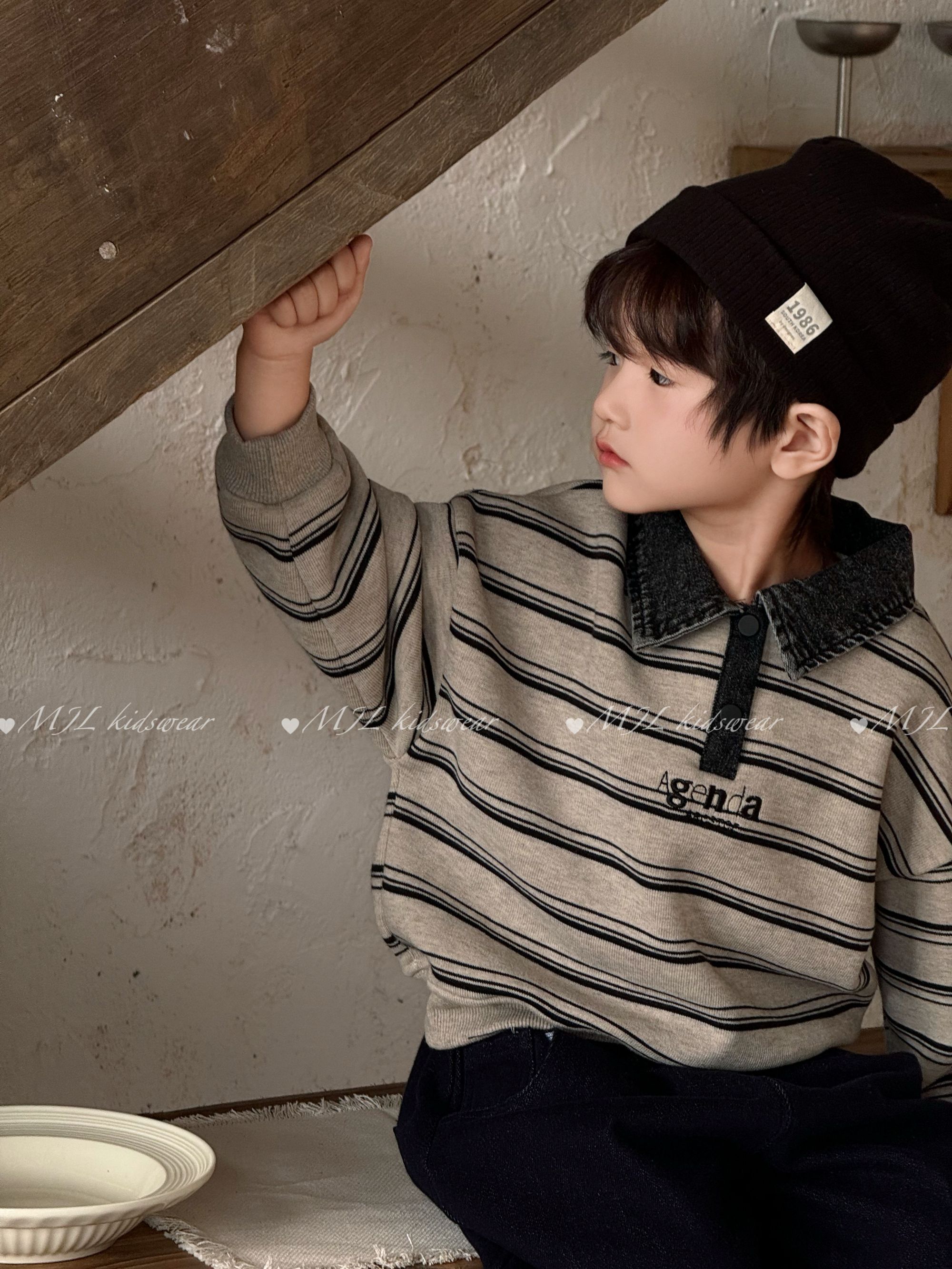 MJL【现货】冬款【砂洗做旧领口】高级拼接加绒条纹儿童卫衣MJ83