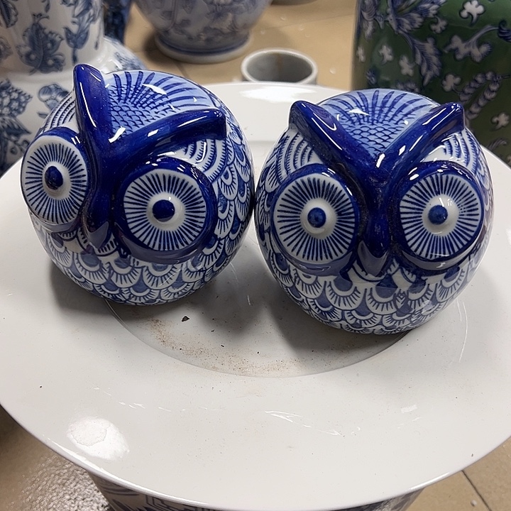 瓷片微瑕。。。。。。。。。。。。。