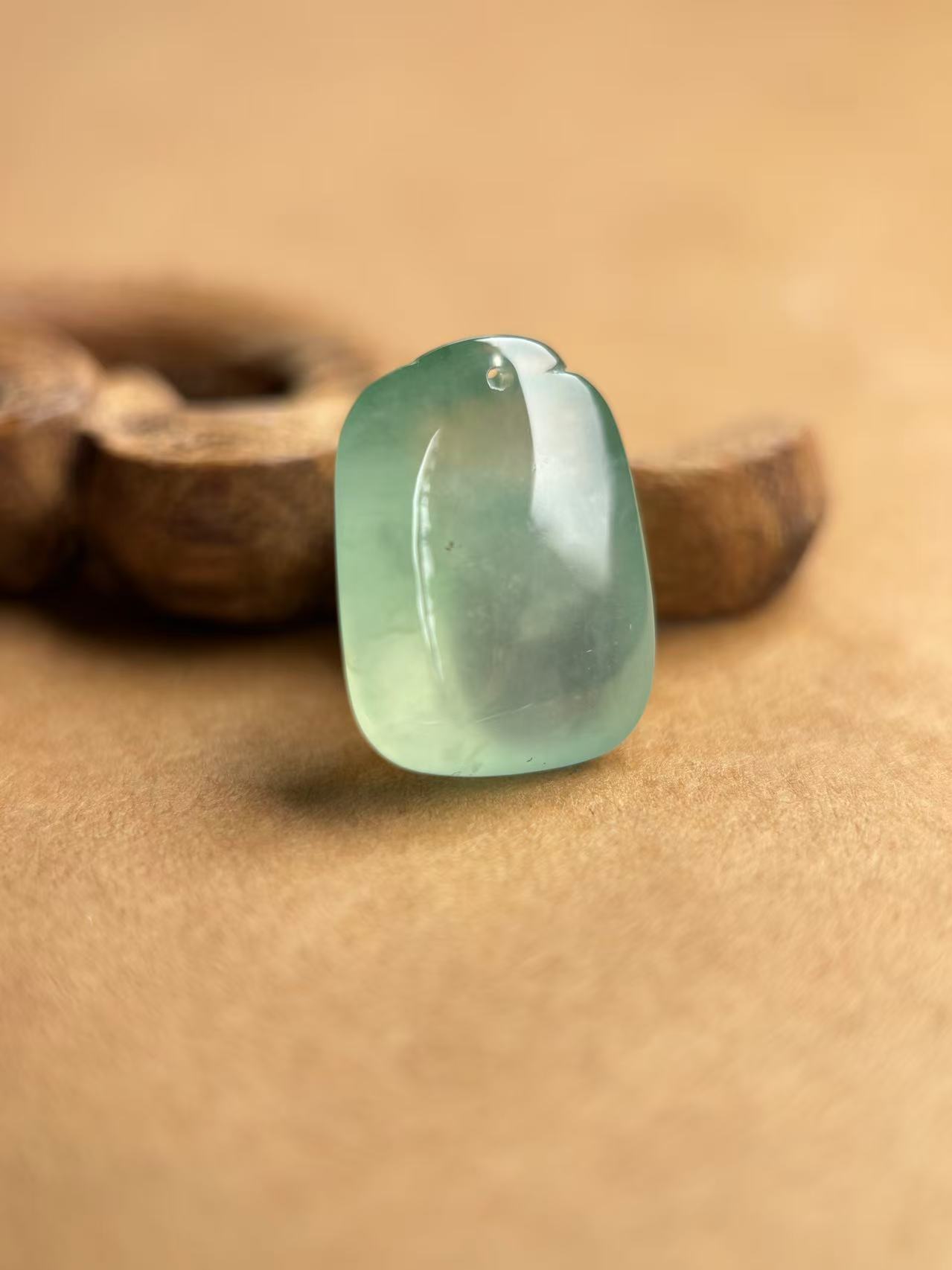 小千翡翠甄选 《甜瓜》 冰种绿晴翡翠吊坠 天然A货翡翠