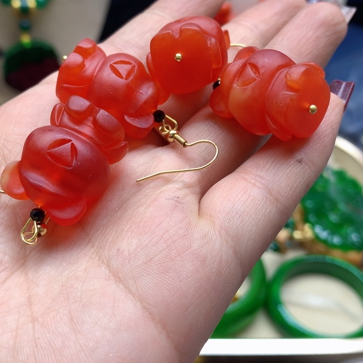 玛瑙/玉髓颈饰合金吊坠