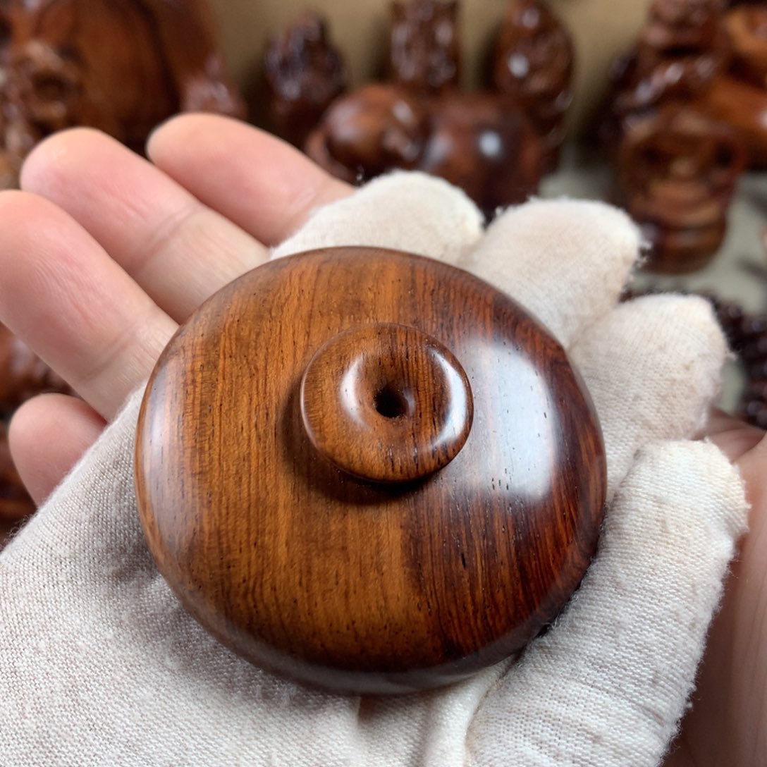 黄花梨/降香黄檀把件