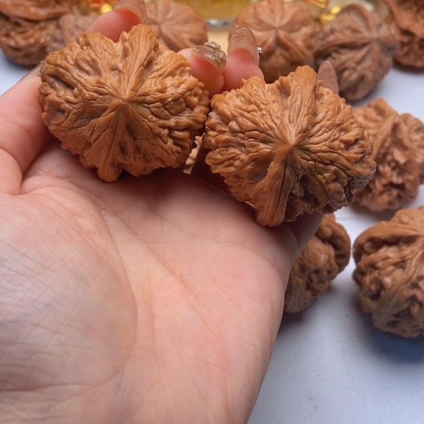 【闪购商品】把件文玩核桃大沽石42