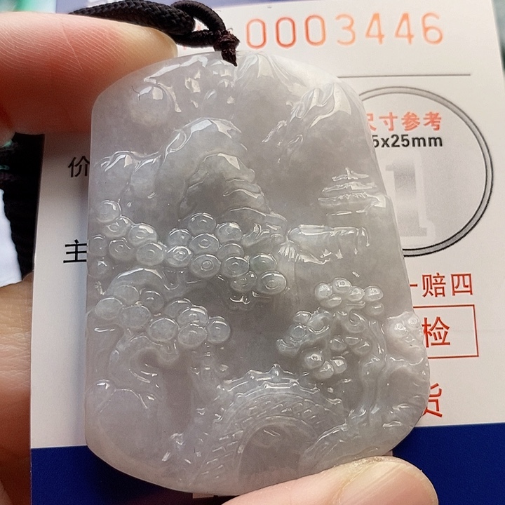 吊坠(不含链)未镶嵌翡翠