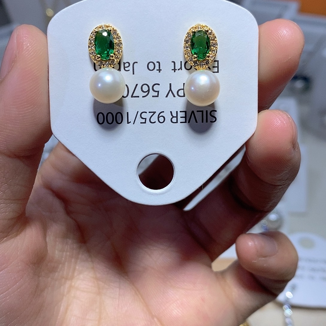 未镶嵌淡水珍珠耳饰