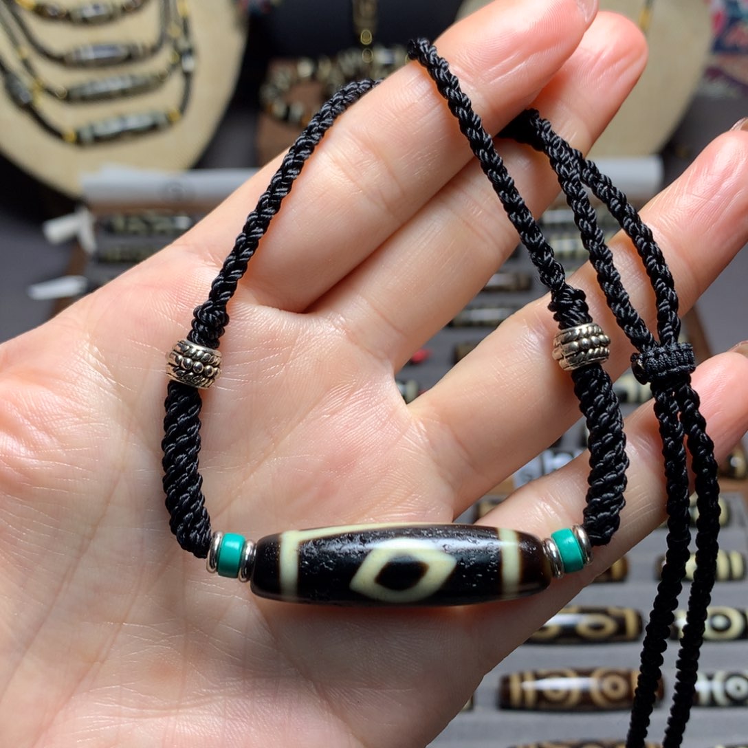 玛瑙/玉髓吊坠(赠链)未镶嵌