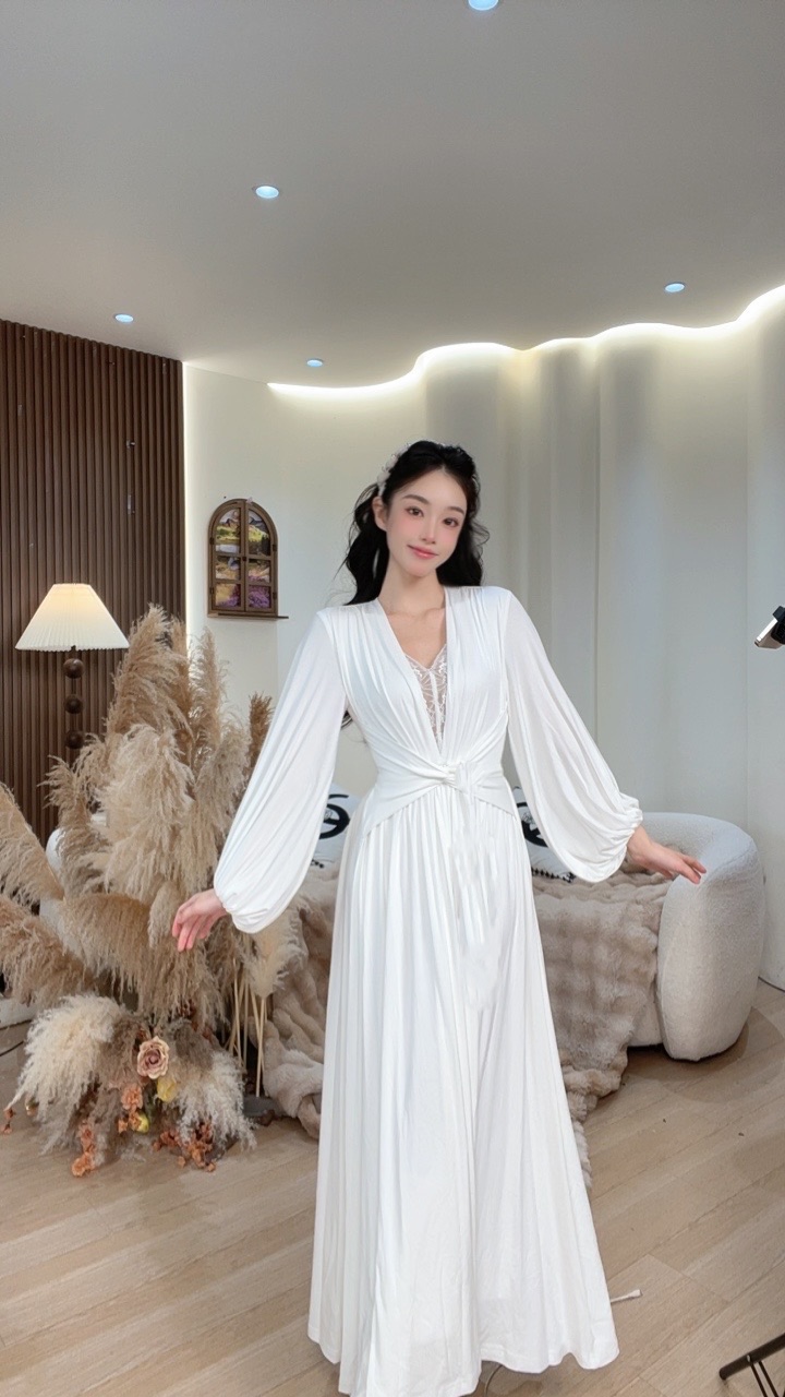 【石潇潇专属】纯欲风蕾丝拼接长袖连衣裙扭结设计收腰显瘦长裙