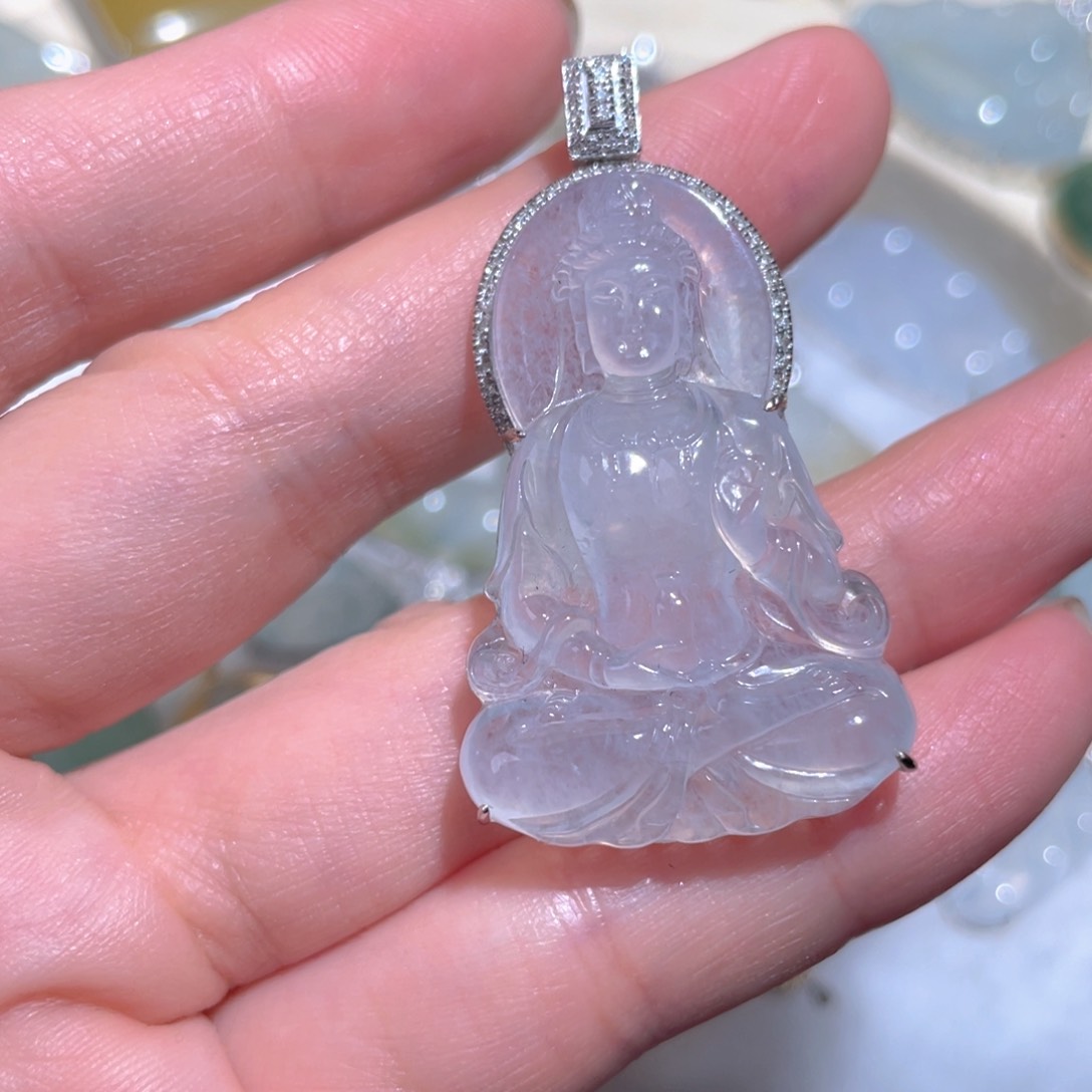 翡翠颈饰18K金镶嵌翡翠