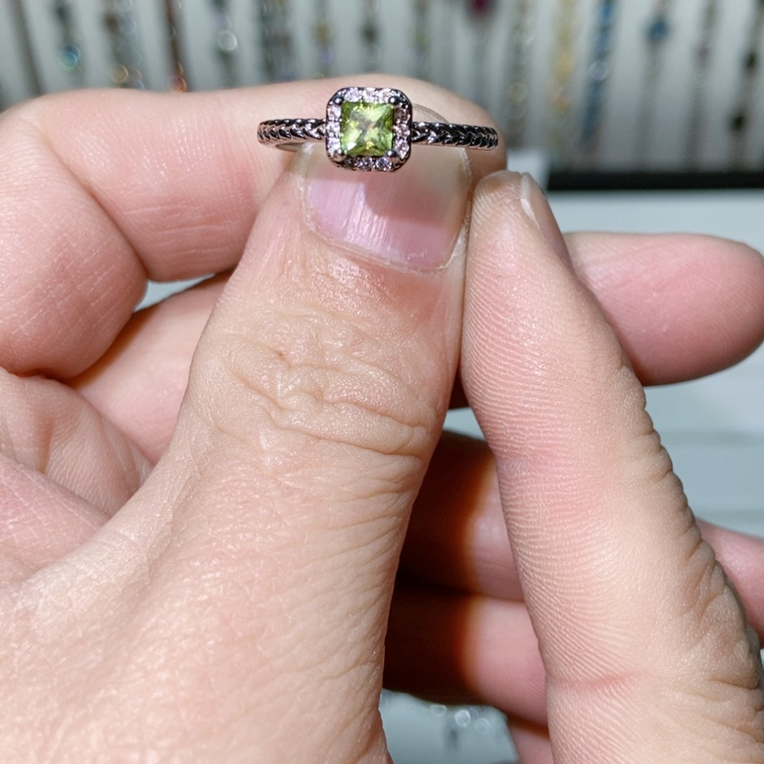 绿水晶戒指银S925镶嵌