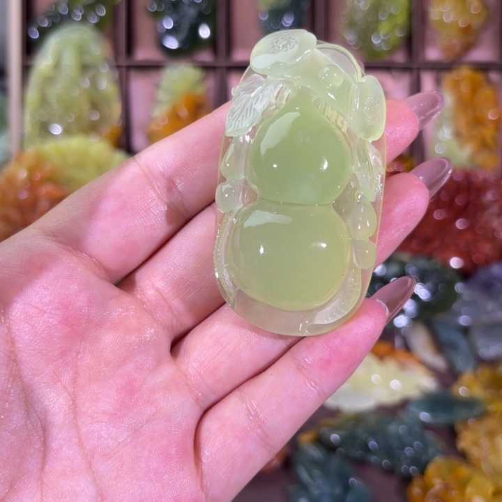 未镶嵌蛇纹石玉颈饰
