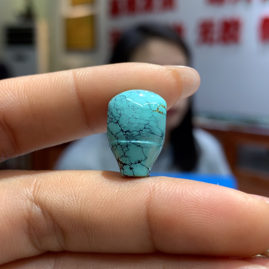 绿松石配饰未镶嵌