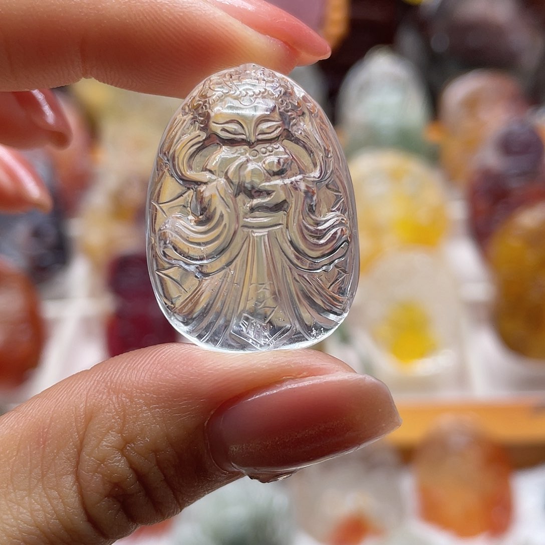 颈饰未镶嵌水晶天然