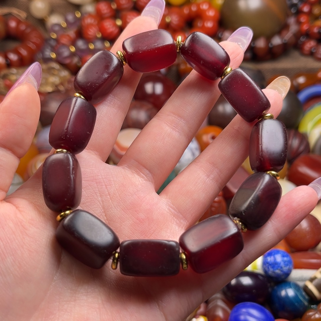 玛瑙/玉髓颈饰未镶嵌