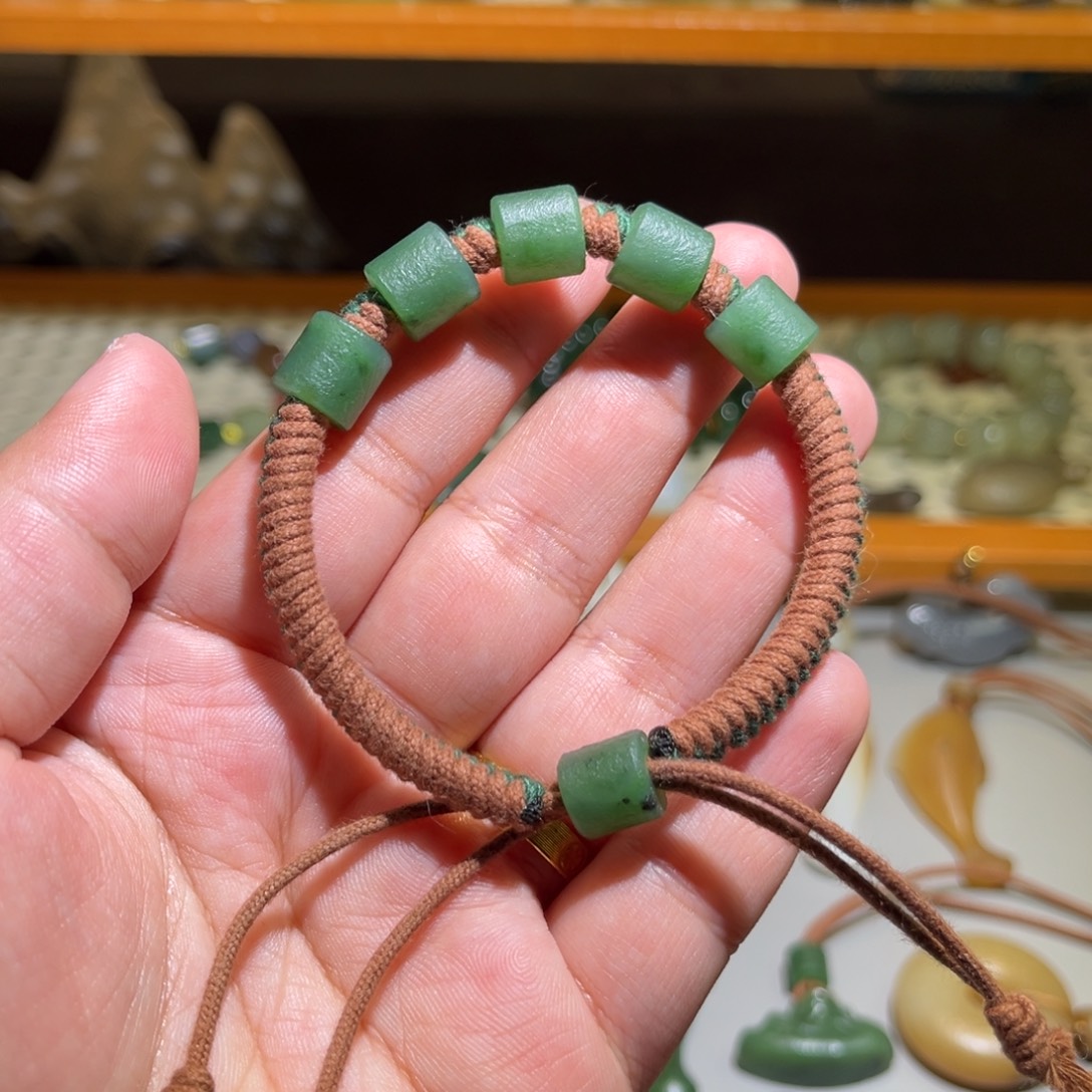 和田玉未镶嵌手链