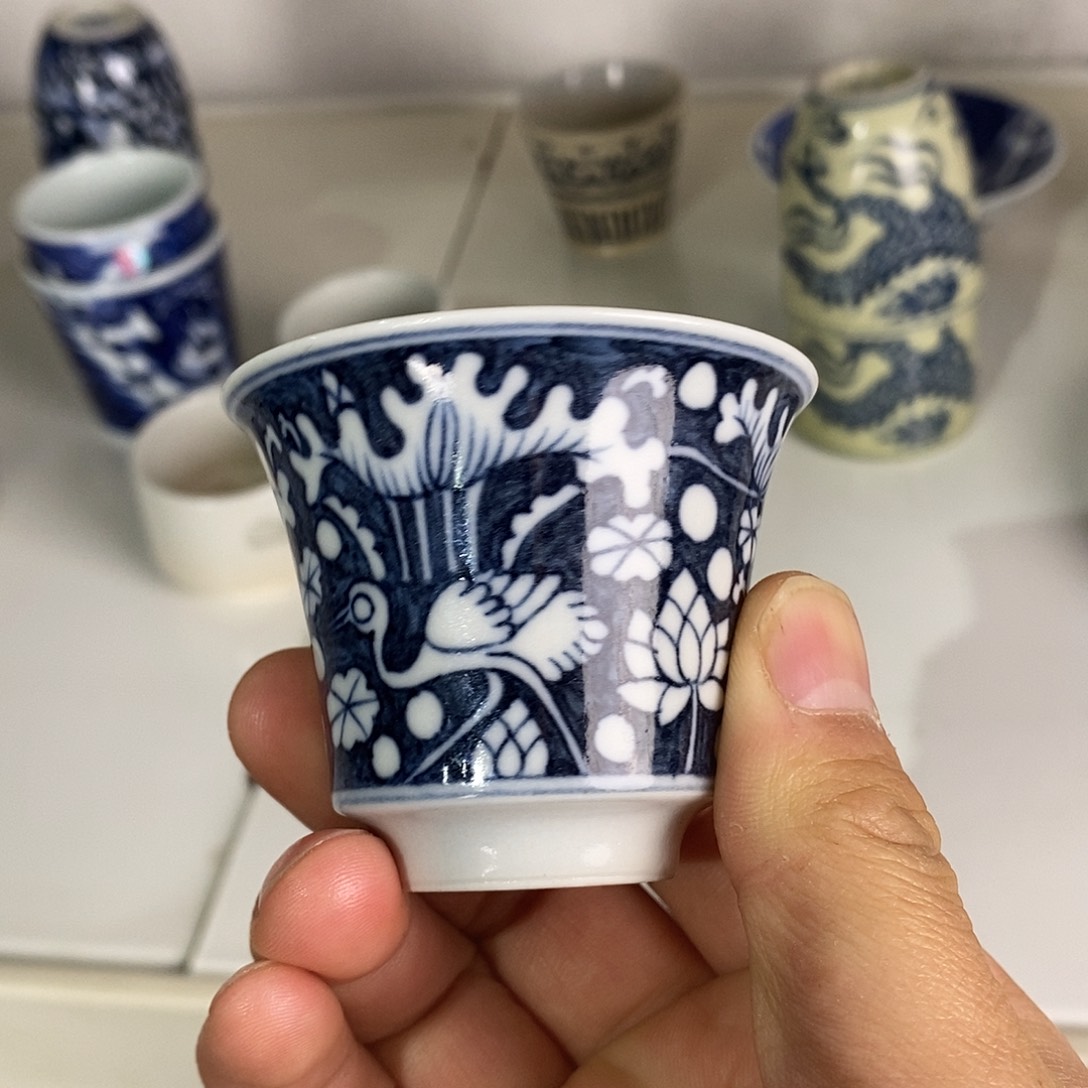 微瑕一路连科闻香杯